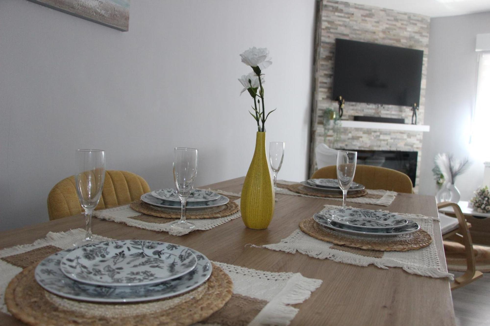 Iris House Apartment อาบีลา ภายนอก รูปภาพ